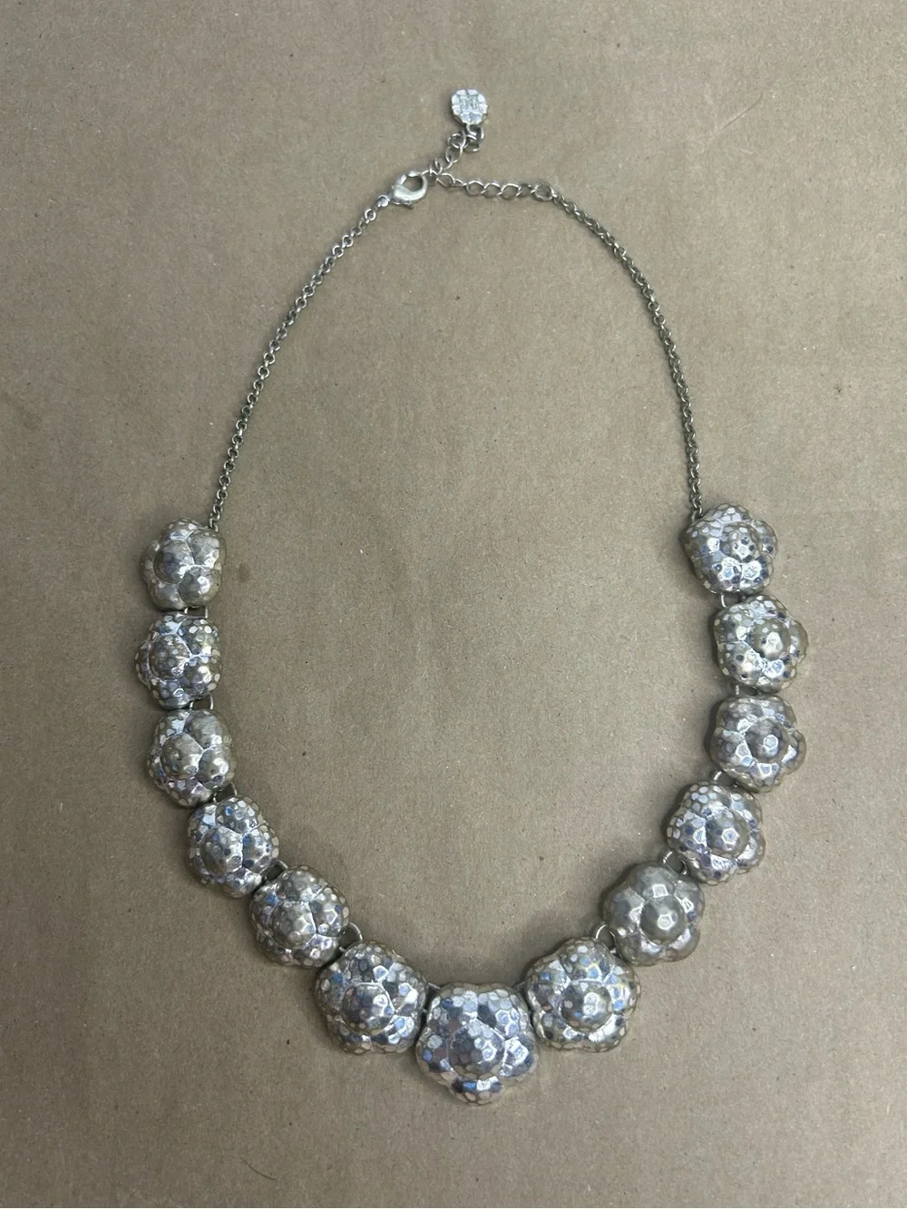 5 for $25🔥Hammered Flower Silver Toned Necklace